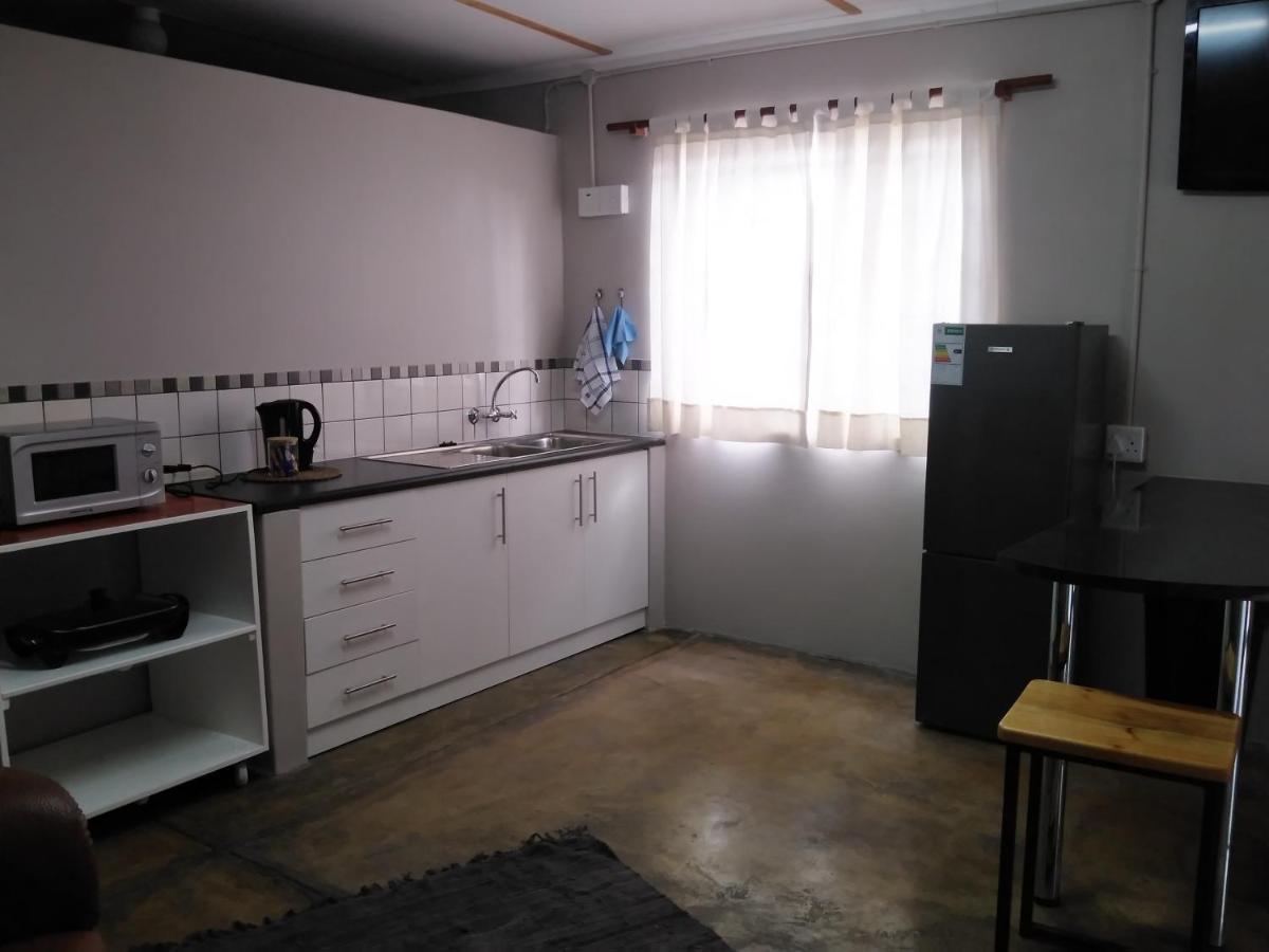 Die Windpomp Guesthouse Gobabis Luaran gambar