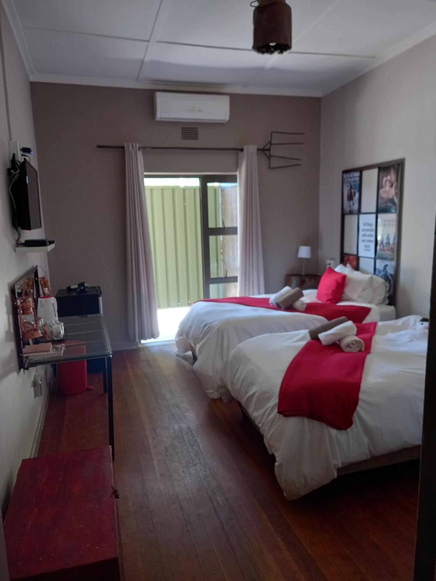 Die Windpomp Guesthouse Gobabis Luaran gambar