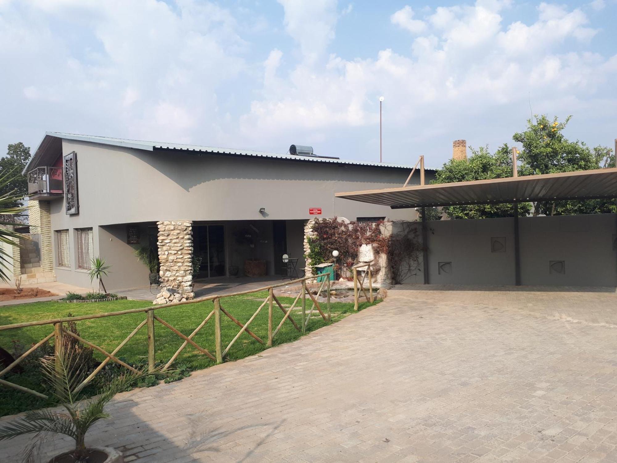 Die Windpomp Guesthouse Gobabis Luaran gambar
