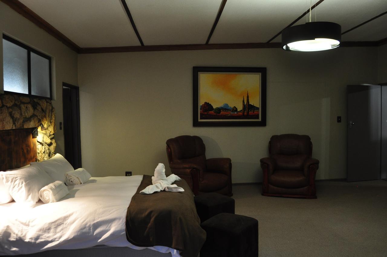 Die Windpomp Guesthouse Gobabis Luaran gambar