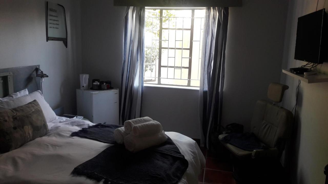 Die Windpomp Guesthouse Gobabis Luaran gambar