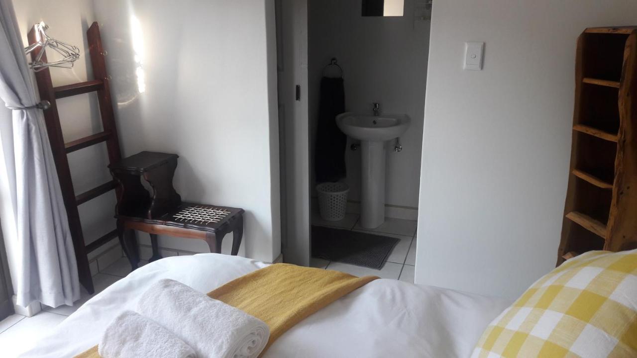 Die Windpomp Guesthouse Gobabis Luaran gambar